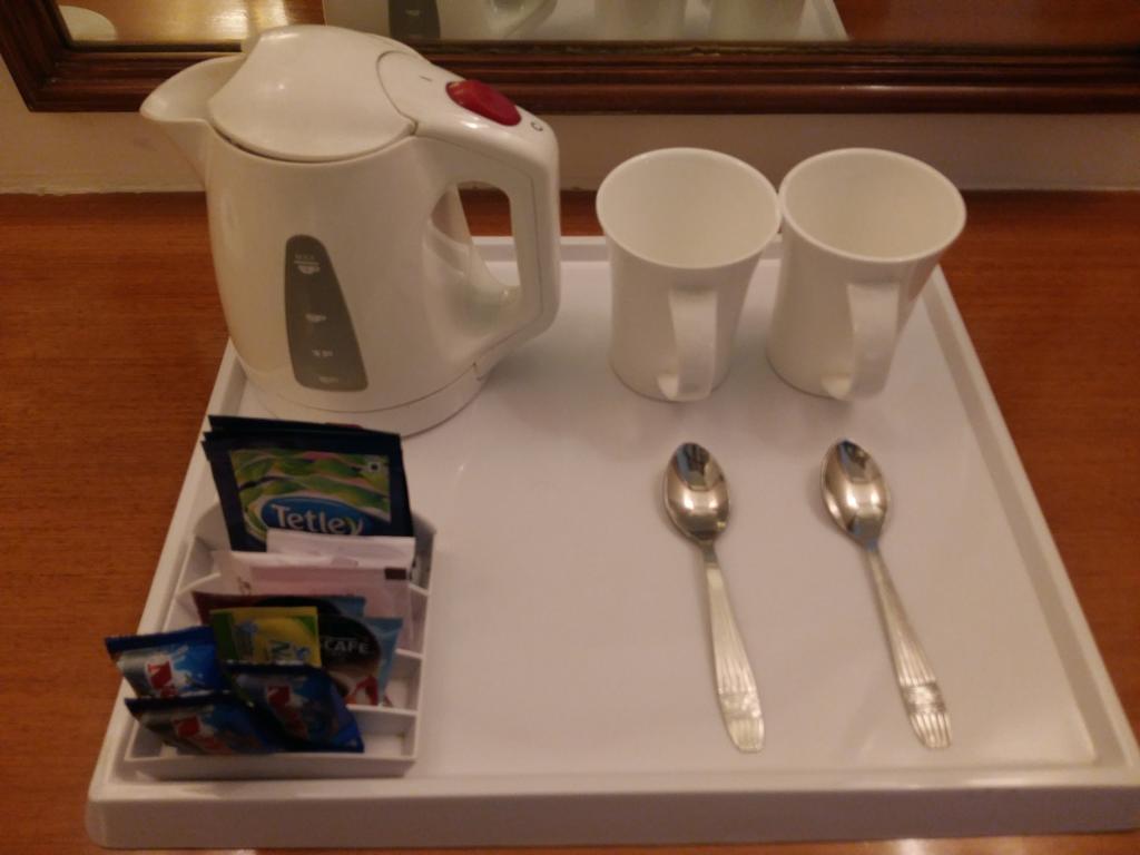 浦那荣耀酒店 外观 照片